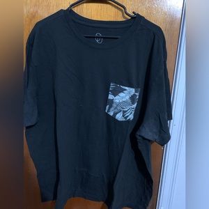 men’s pocket tee